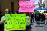Protestan portorriqueños por la situación que viven niños autistas en las escuelas