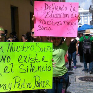 Protestan portorriqueños por la situación que viven niños autistas en las escuelas