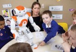 Crean robots que ayudan a los niños con autismo