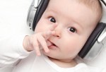 Cómo saber si mi bebé oye bien