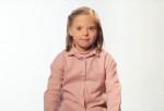 Una hermosa chiquilla con síndrome de Down
