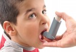 Chico con asma